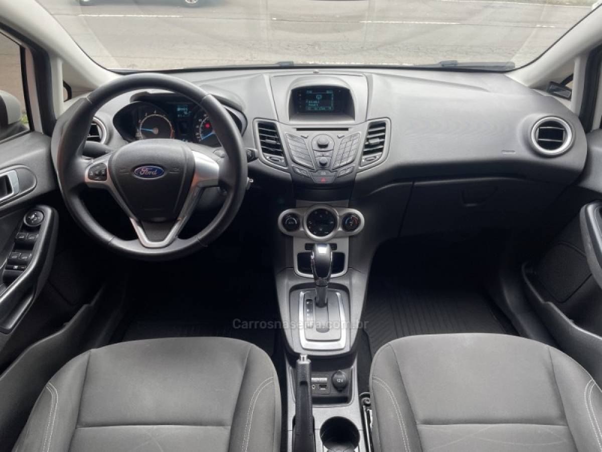 FORD - FIESTA - 2014/2014 - Branca - R$ 42.900,00