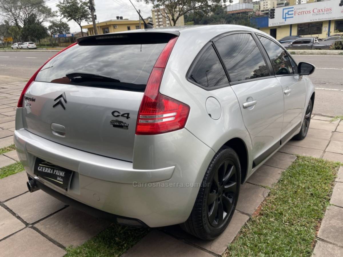 CITROËN - C4 - 2011/2011 - Prata - R$ 31.900,00