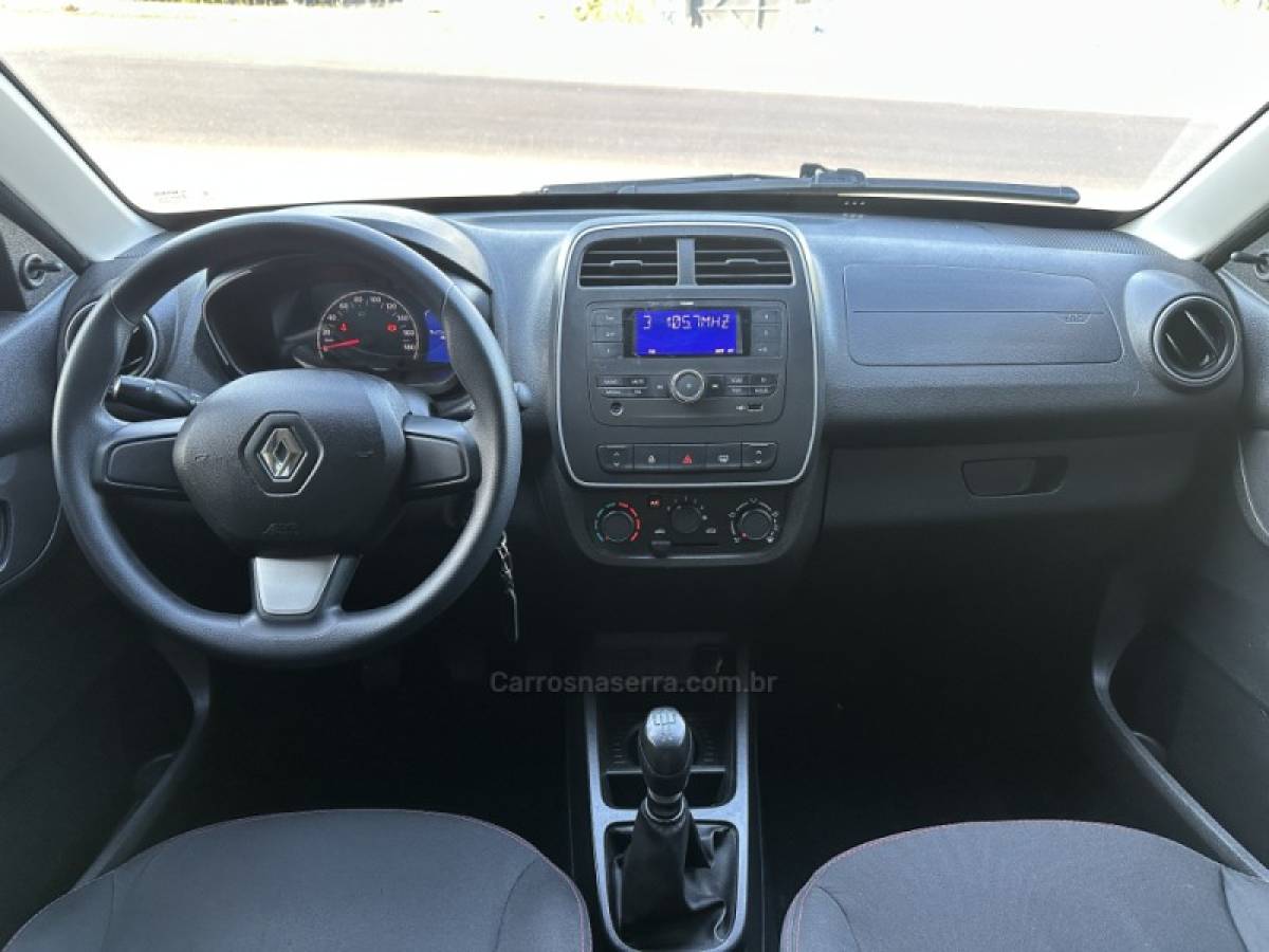 RENAULT - KWID - 2020/2020 - Branca - R$ 42.900,00