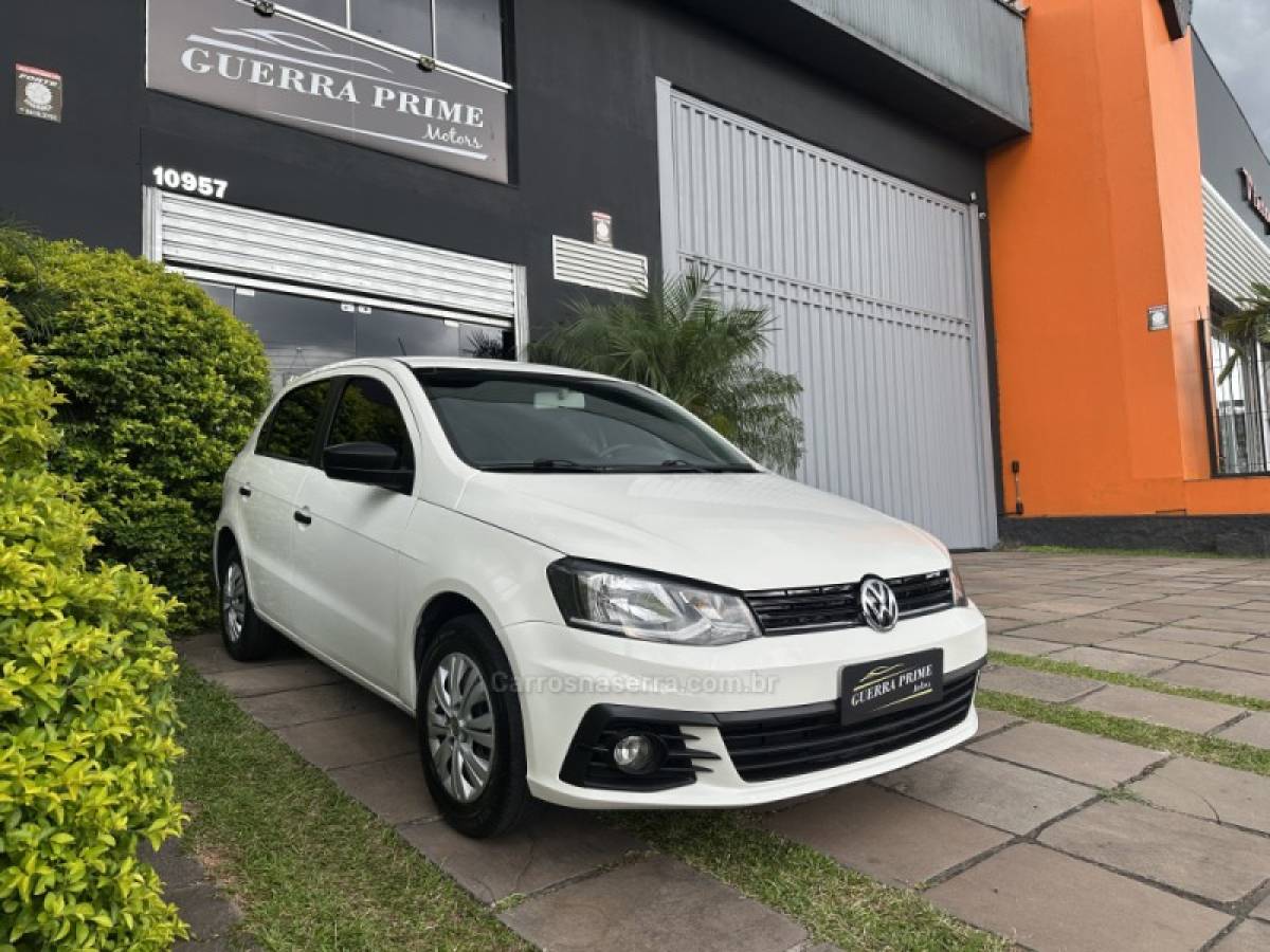 VOLKSWAGEN - GOL - 2017/2017 - Branca - R$ 46.900,00