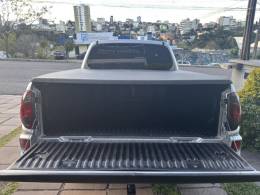 MITSUBISHI - L200 TRITON - 2015/2015 - Prata - R$ 120.900,00