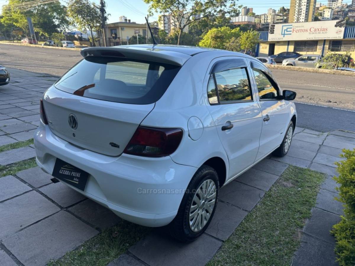 VOLKSWAGEN - GOL - 2011/2011 - Branca - R$ 29.900,00