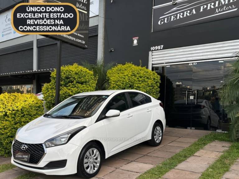 HYUNDAI - HB20S - 2019/2019 - Prata - R$ 62.900,00