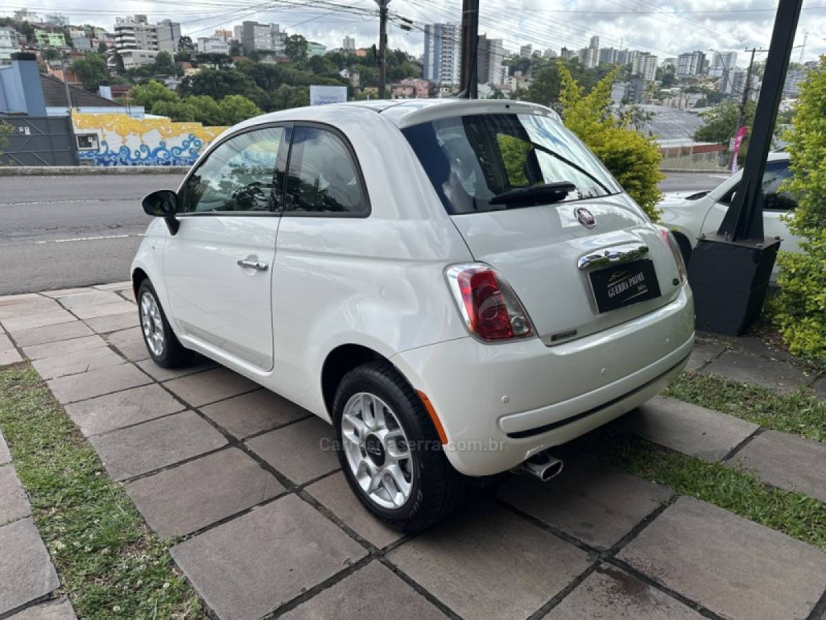 FIAT - 500 - 2015/2015 - Branca - R$ 52.900,00