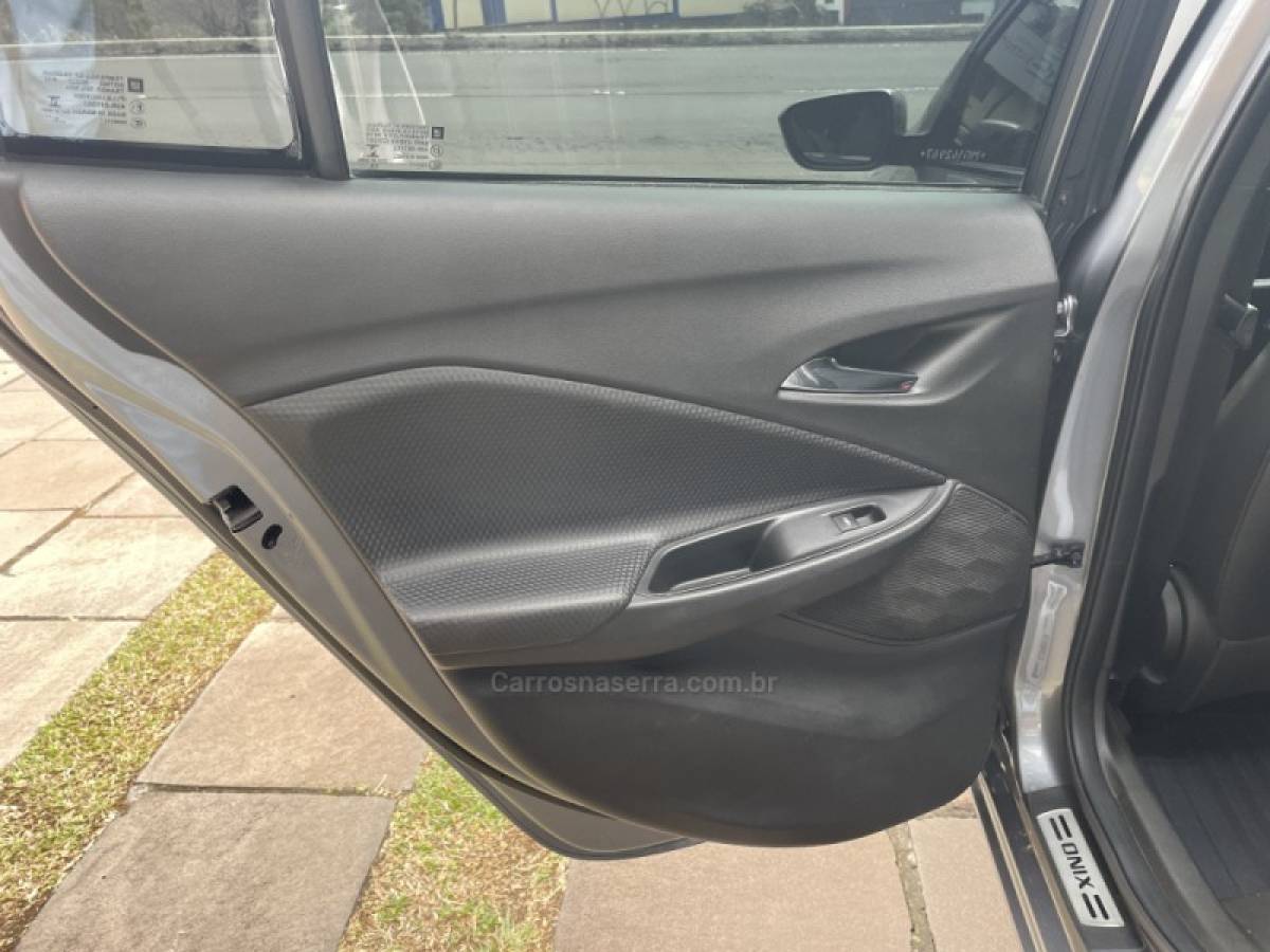 CHEVROLET - ONIX - 2021/2021 - Cinza - R$ 83.800,00