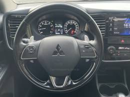 MITSUBISHI - OUTLANDER - 2016/2016 - Prata - R$ 88.800,00