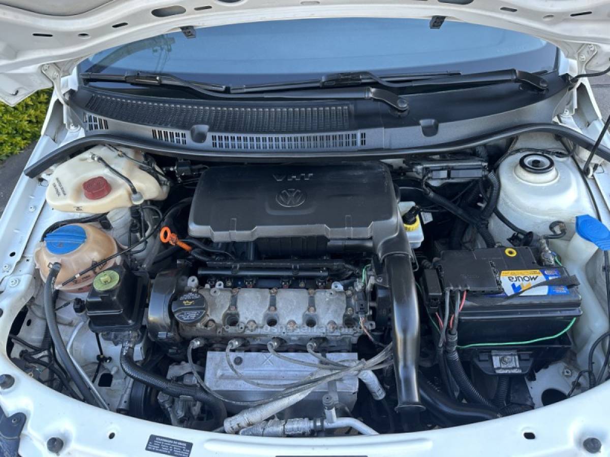 VOLKSWAGEN - GOL - 2011/2011 - Branca - R$ 29.900,00