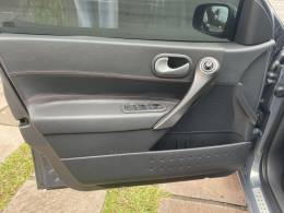 RENAULT - MÉGANE - 2013/2013 - Cinza - R$ 39.900,00