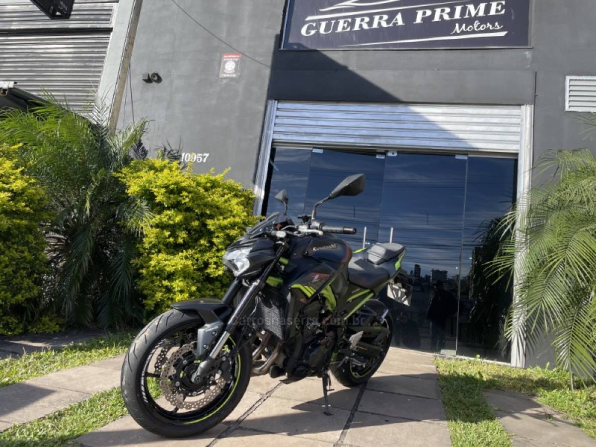 KAWASAKI - Z900 - 2021/2021 - Preta - R$ 51.900,00