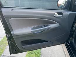 VOLKSWAGEN - GOL - 2010/2010 - Preta - R$ 31.900,00
