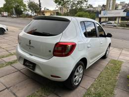 RENAULT - SANDERO - 2017/2017 - Branca - R$ 45.800,00