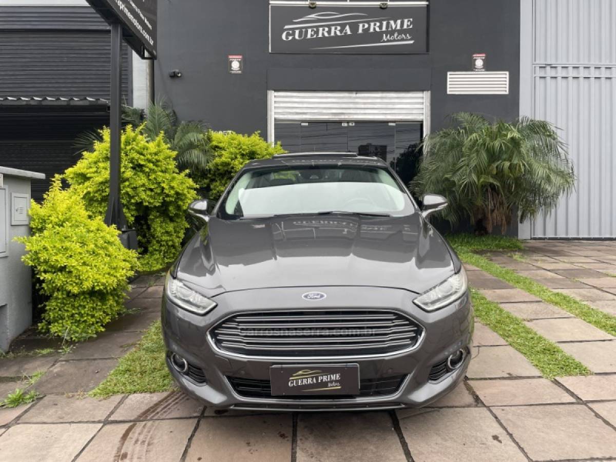 FORD - FUSION - 2016/2016 - Cinza - R$ 88.800,00