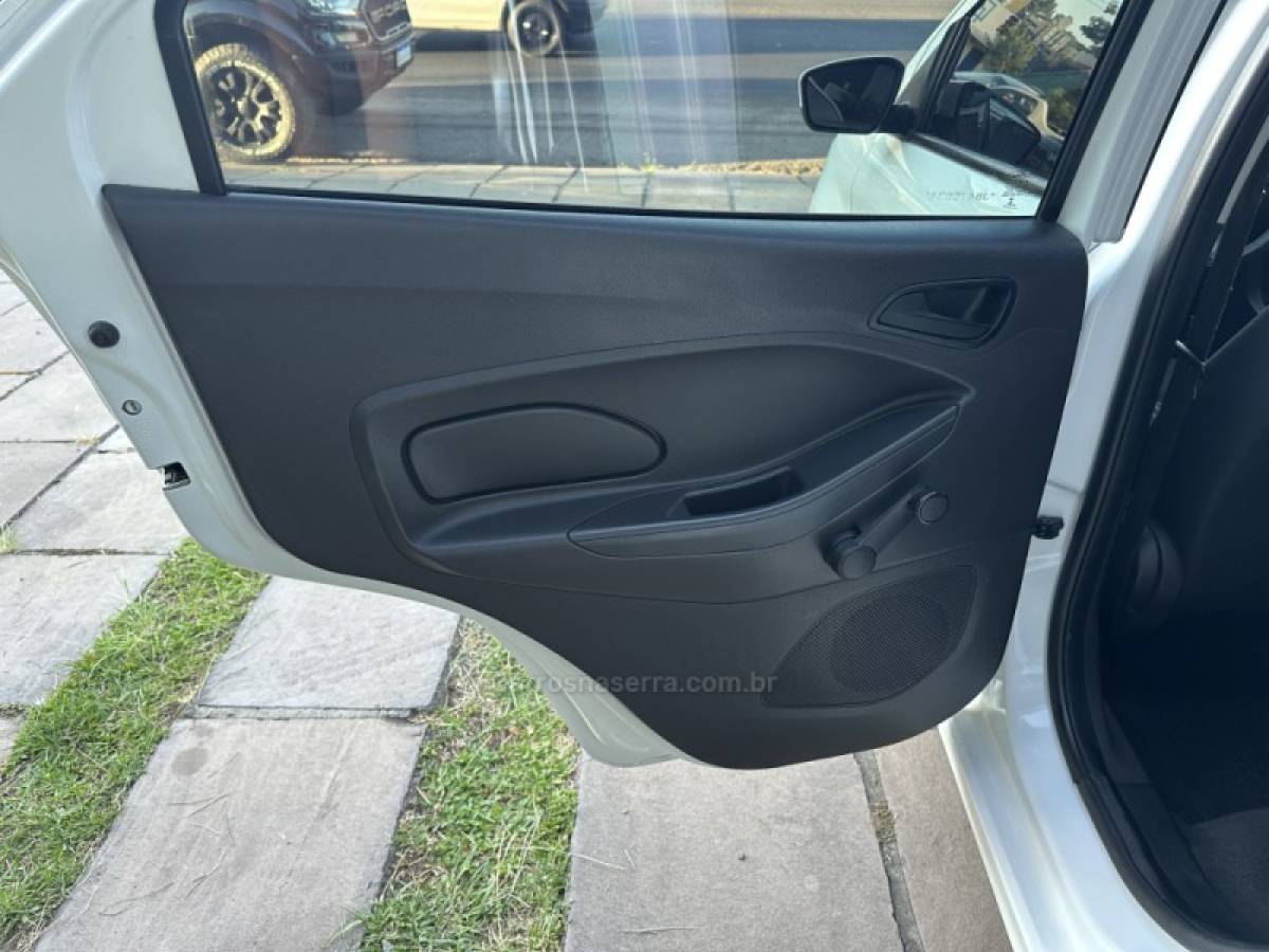 FORD - KA - 2018/2018 - Branca - R$ 44.800,00