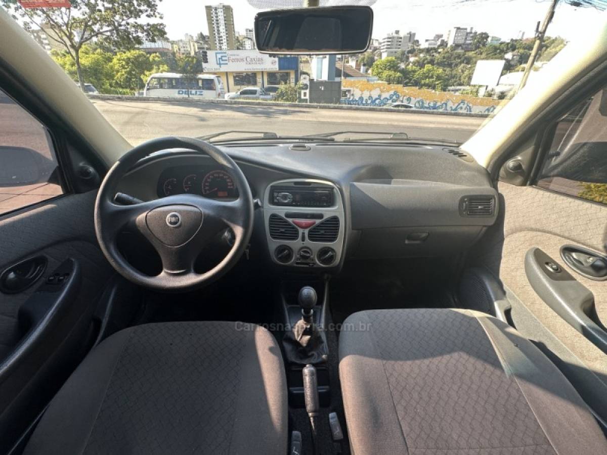 FIAT - SIENA - 2006/2006 - Cinza - R$ 17.900,00