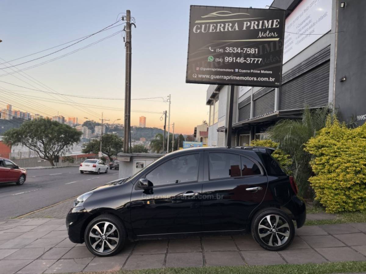 NISSAN - MARCH - 2017/2017 - Preta - R$ 57.900,00