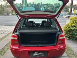 VOLKSWAGEN - GOLF - 2005/2005 - Vermelha - R$ 29.300,00