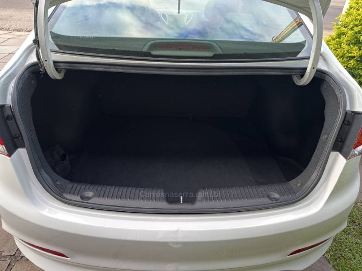 HYUNDAI - HB20S - 2019/2019 - Prata - R$ 62.900,00