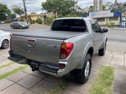 MITSUBISHI - L200 TRITON - 2015/2015 - Prata - R$ 134.900,00