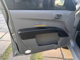 MITSUBISHI - L200 TRITON - 2015/2015 - Prata - R$ 120.900,00