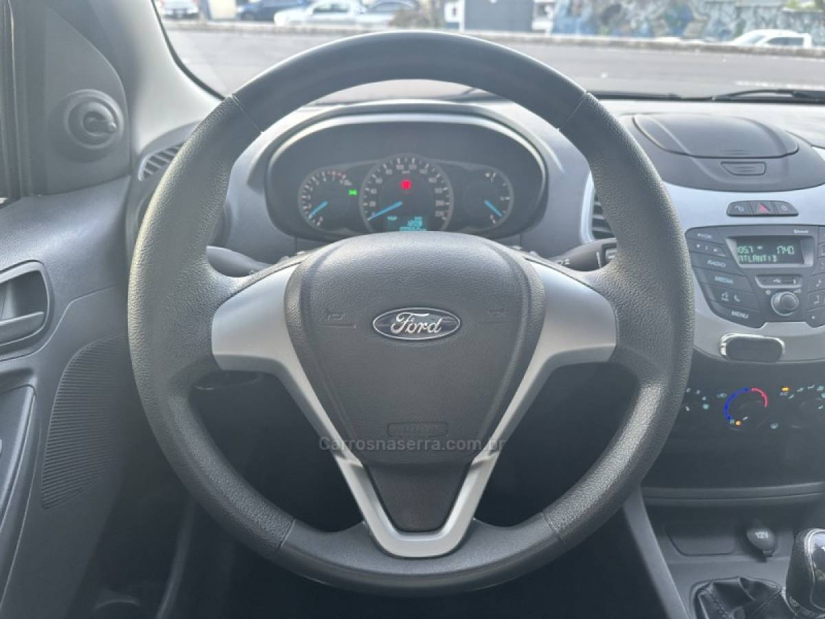FORD - KA - 2017/2017 - Preta - R$ 43.800,00