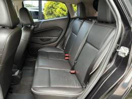 FORD - FIESTA - 2013/2013 - Preta - R$ 44.900,00