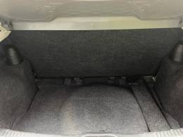 FIAT - PALIO - 2016/2016 - Vermelha - R$ 42.900,00