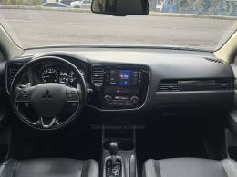 MITSUBISHI - OUTLANDER - 2016/2016 - Prata - R$ 88.800,00