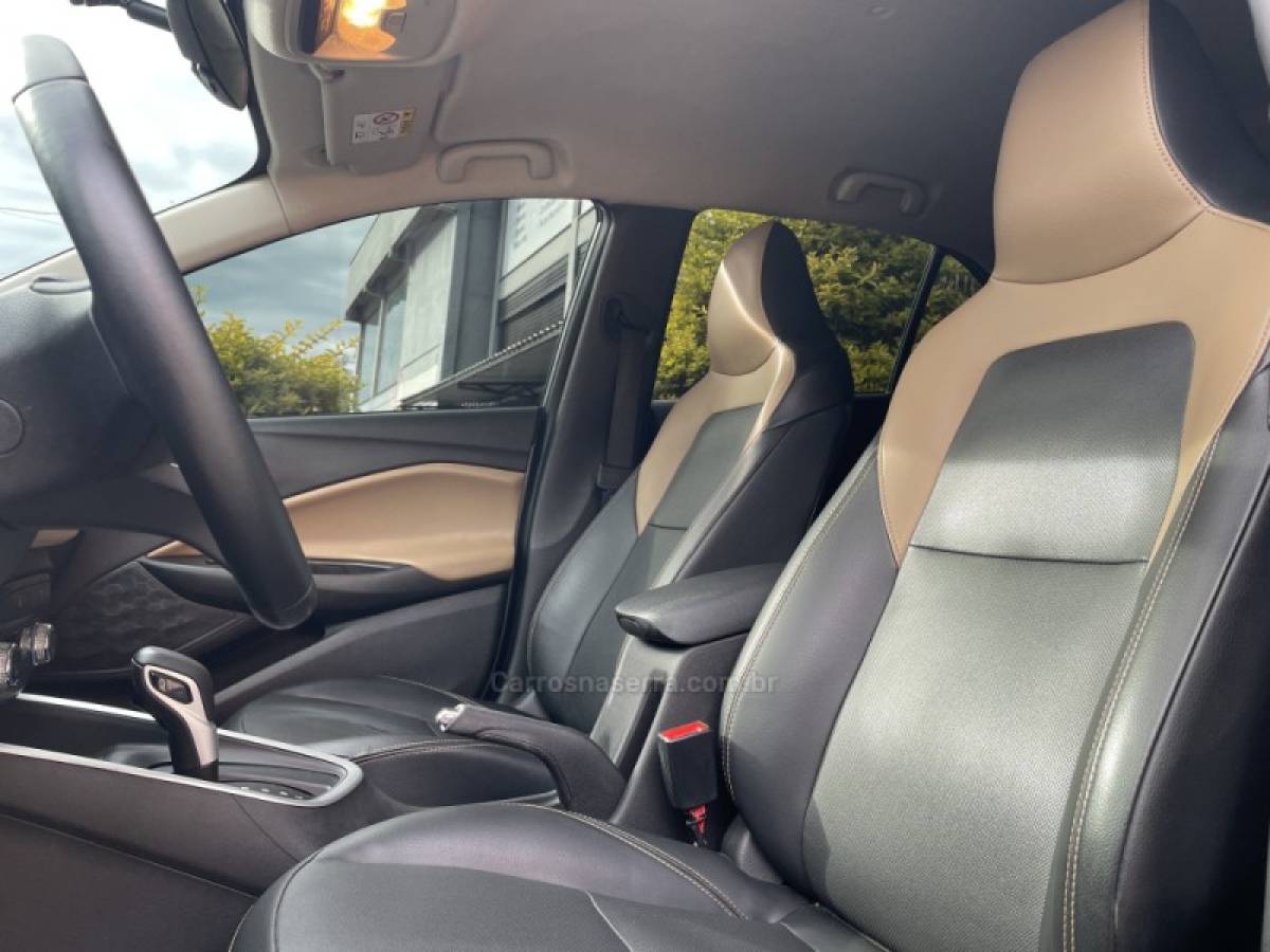 CHEVROLET - ONIX - 2021/2021 - Cinza - R$ 83.800,00