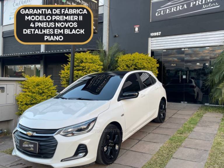 CHEVROLET - ONIX - 2020/2020 - Branca - R$ 78.800,00