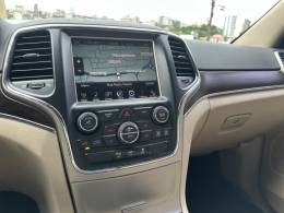 JEEP - GRAND CHEROKEE - 2015/2015 - Preta - R$ 95.900,00