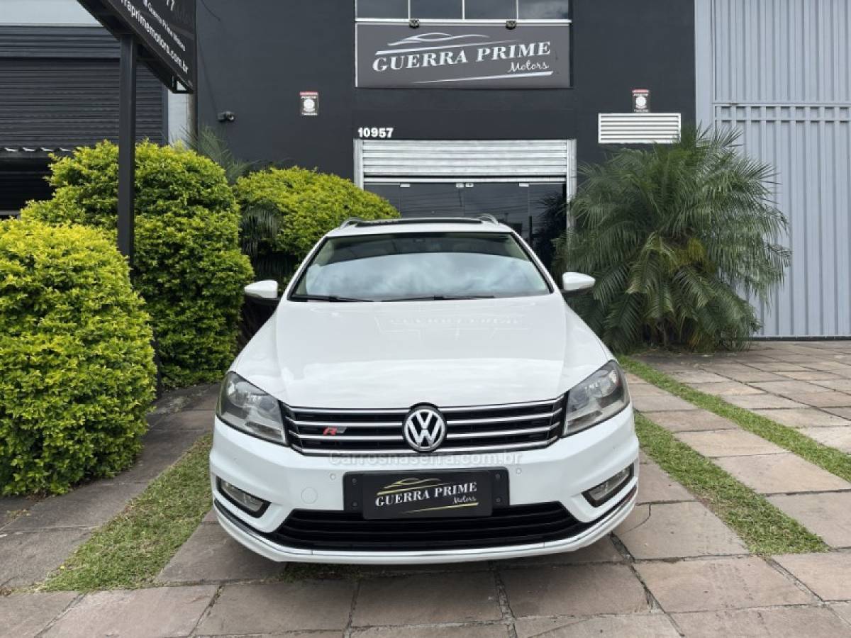 VOLKSWAGEN - PASSAT VARIANT - 2014/2014 - Branca - R$ 84.900,00
