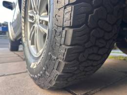 MITSUBISHI - L200 TRITON - 2015/2015 - Prata - R$ 120.900,00