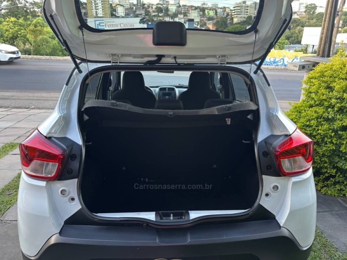 RENAULT - KWID - 2020/2020 - Branca - R$ 42.900,00