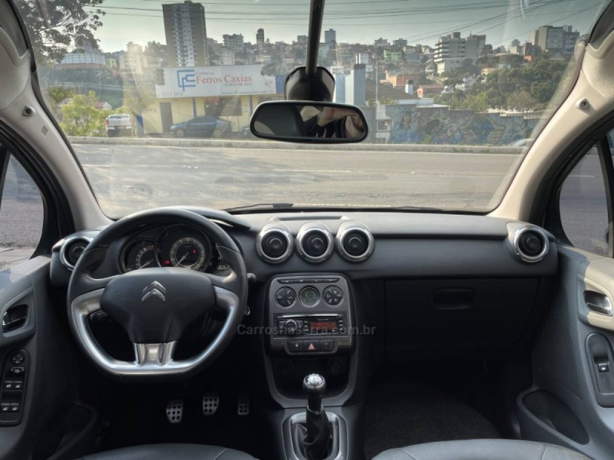 CITROËN - C3 - 2013/2013 - Prata - R$ 38.800,00
