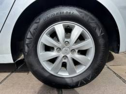 HYUNDAI - HB20S - 2015/2015 - Prata - R$ 52.800,00