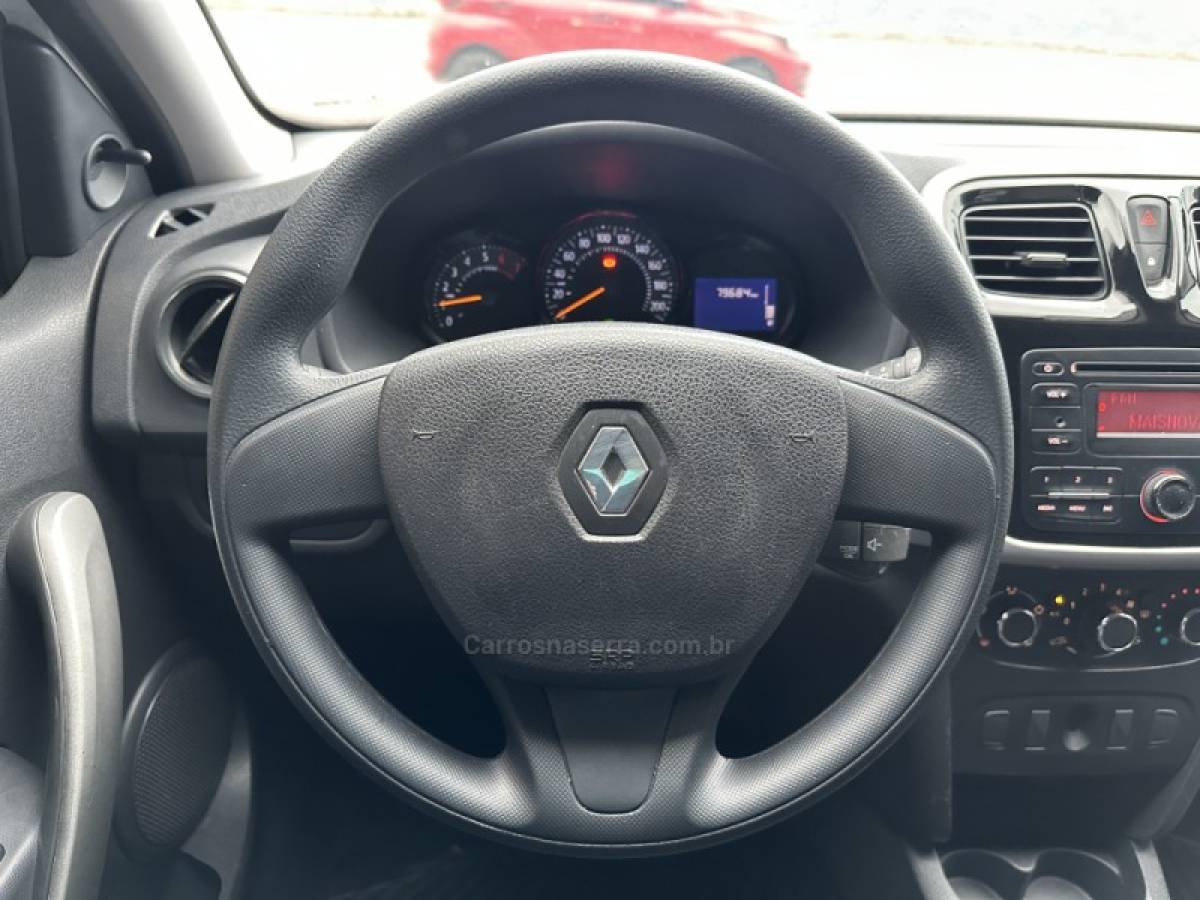 RENAULT - SANDERO - 2017/2017 - Branca - R$ 45.800,00