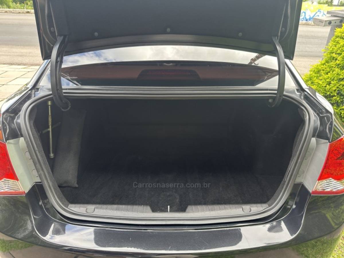 CHEVROLET - CRUZE - 2014/2014 - Preta - R$ 63.900,00