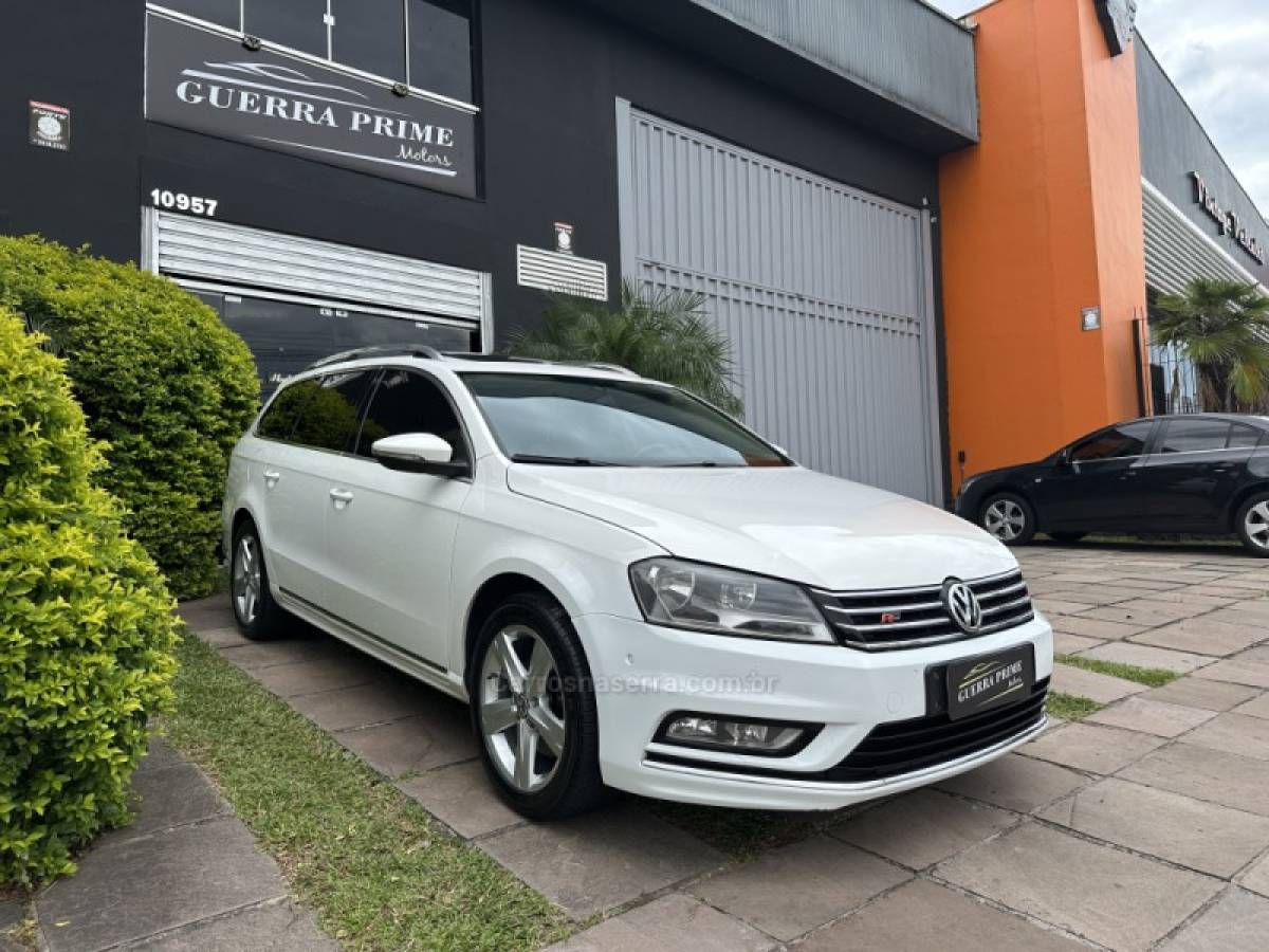 VOLKSWAGEN - PASSAT VARIANT - 2014/2014 - Branca - R$ 84.900,00