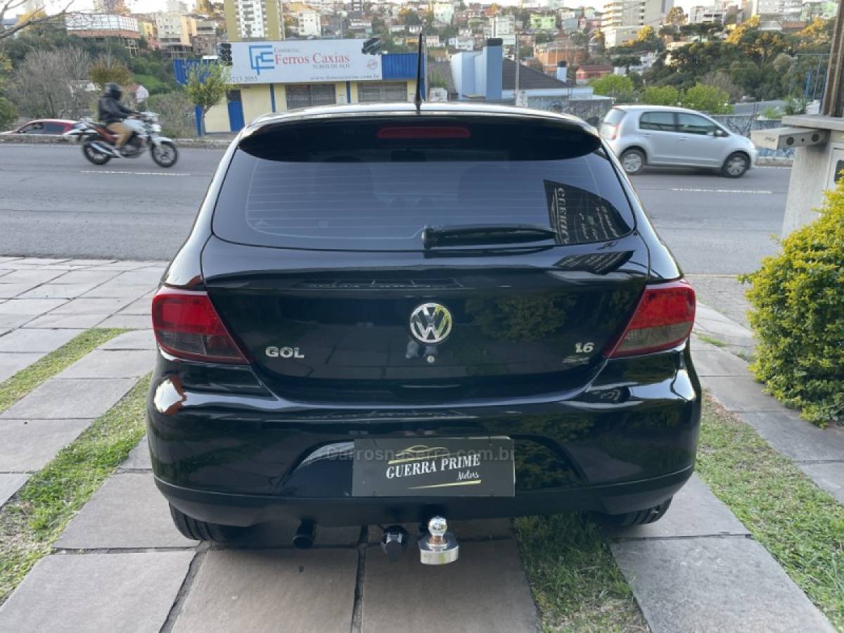 VOLKSWAGEN - GOL - 2010/2010 - Preta - R$ 31.900,00