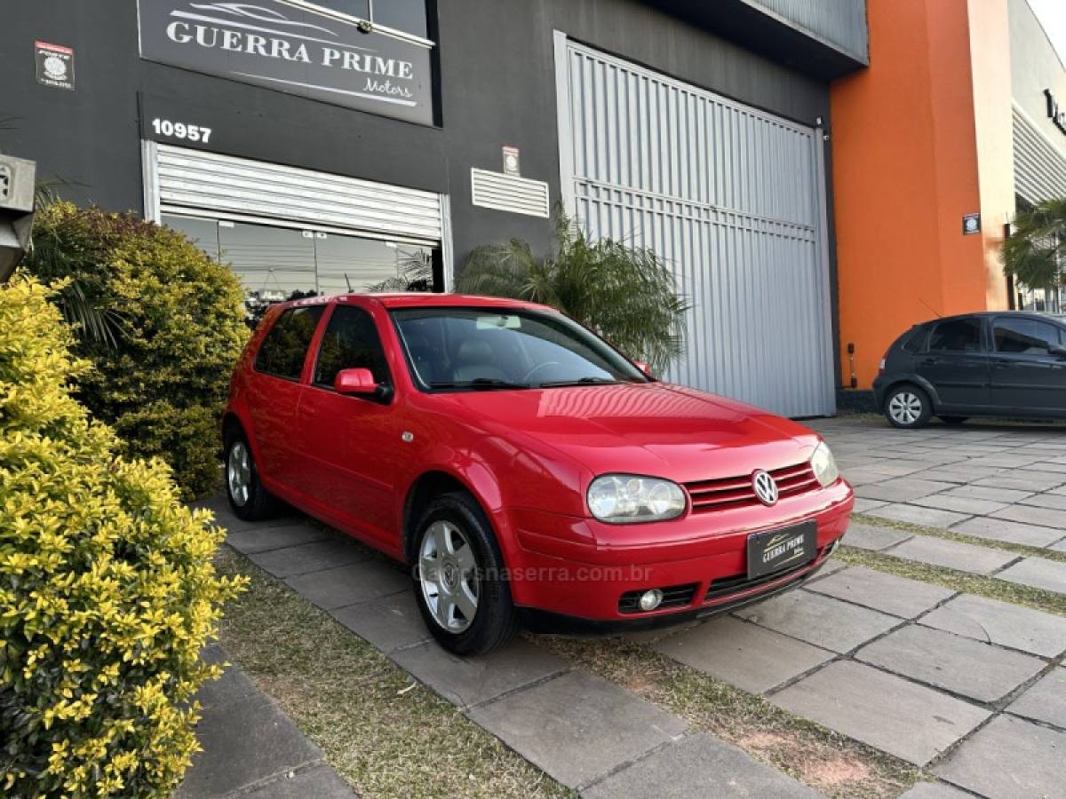 VOLKSWAGEN - GOLF - 2005/2005 - Vermelha - R$ 29.300,00