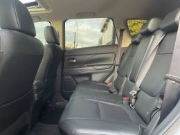 MITSUBISHI - OUTLANDER - 2016/2016 - Prata - R$ 88.800,00
