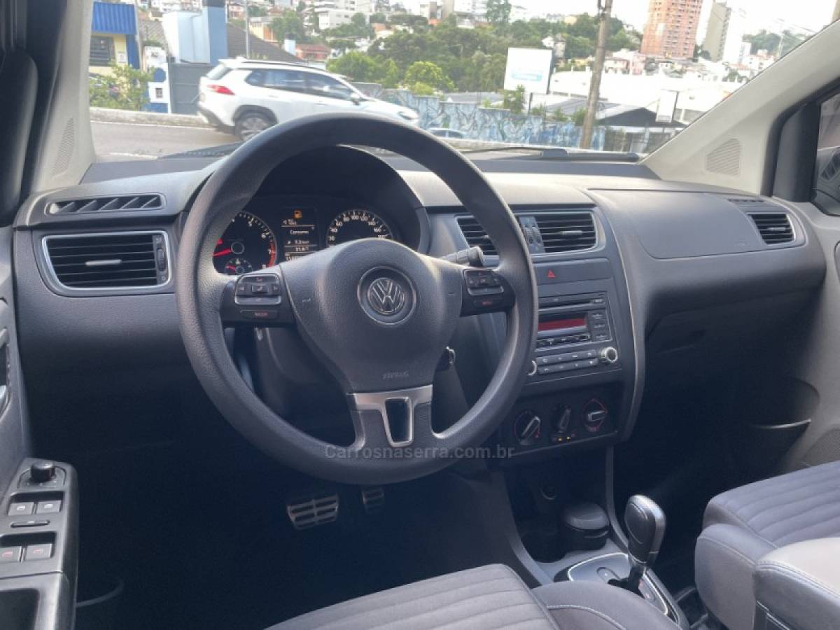 VOLKSWAGEN - SPACE CROSS - 2012/2012 - Prata - R$ 41.900,00