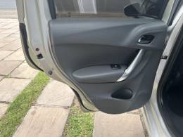 CITROËN - C3 - 2015/2015 - Prata - R$ 38.800,00