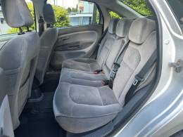 FIAT - LINEA - 2010/2010 - Prata - R$ 29.900,00