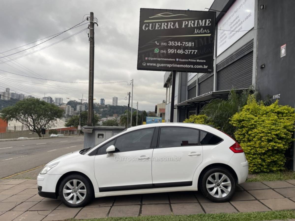 CITROËN - C4 - 2013/2013 - Branca - R$ 36.900,00