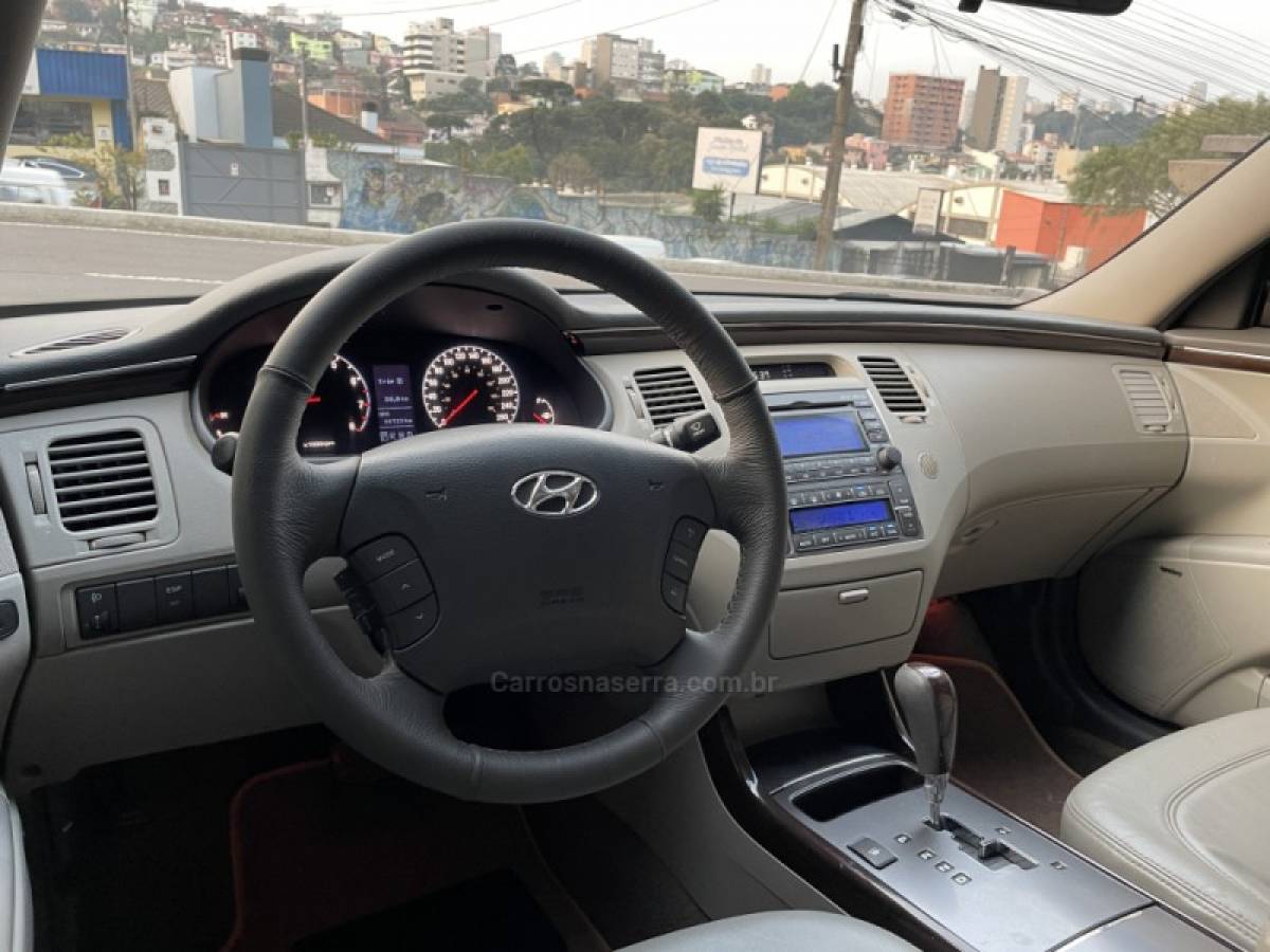 HYUNDAI - AZERA - 2011/2011 - Preta - R$ 54.900,00