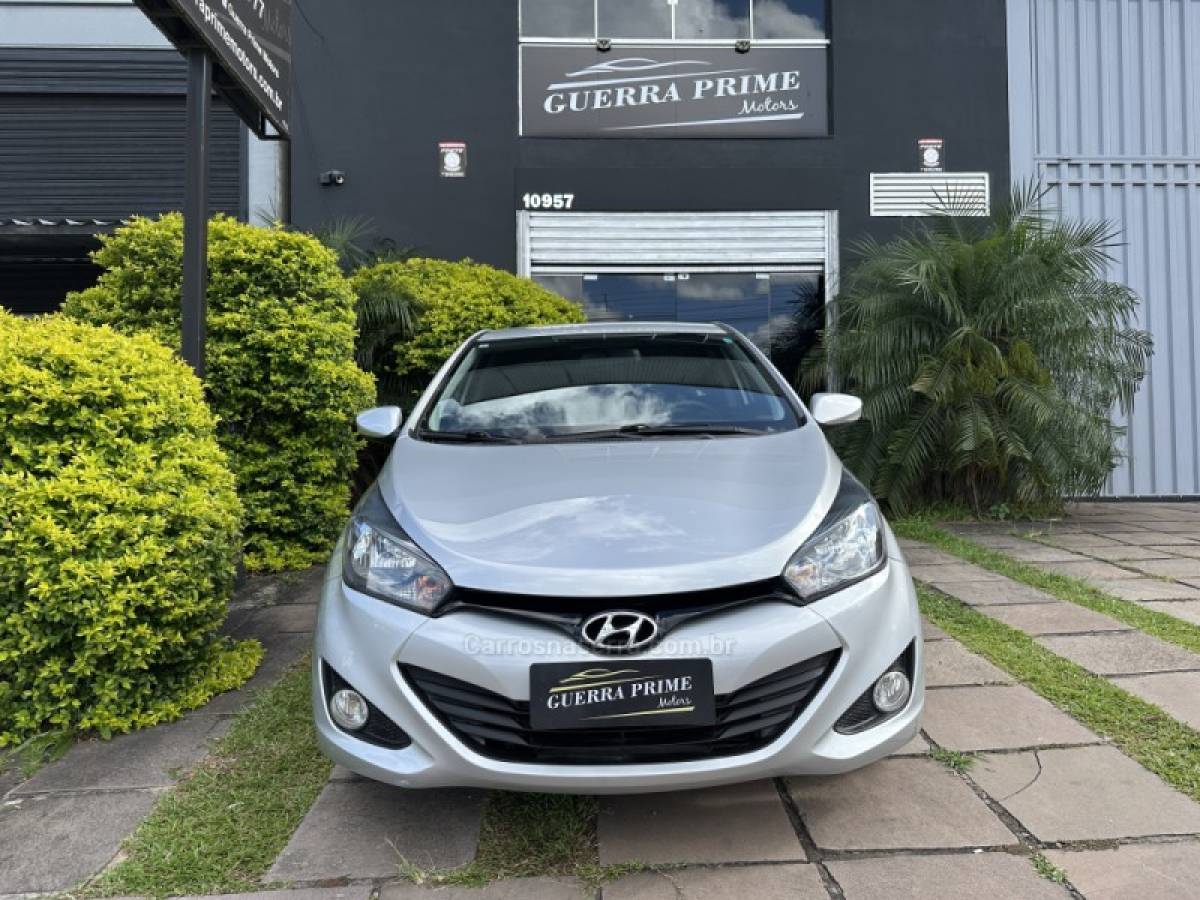 HYUNDAI - HB20S - 2015/2015 - Prata - R$ 52.800,00