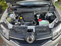 RENAULT - LOGAN - 2015/2015 - Prata - R$ 44.900,00