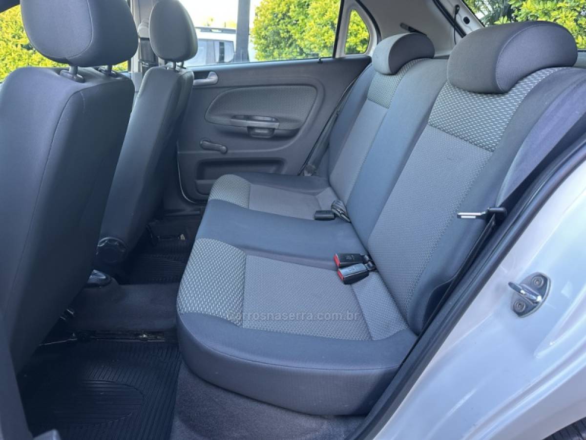 VOLKSWAGEN - GOL - 2011/2011 - Branca - R$ 29.900,00