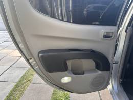 MITSUBISHI - L200 TRITON - 2015/2015 - Prata - R$ 125.900,00